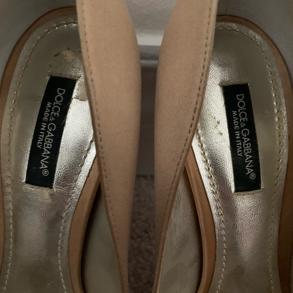 Dolce & Gabbana Satin Peep Toe Pumps - Picture 6 of 8